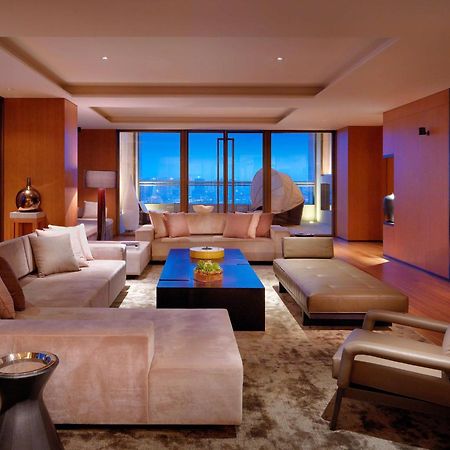 Hyatt Regency Tianjin East Hotell Exteriör bild