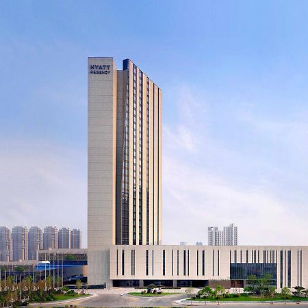Hyatt Regency Tianjin East Hotell Exteriör bild