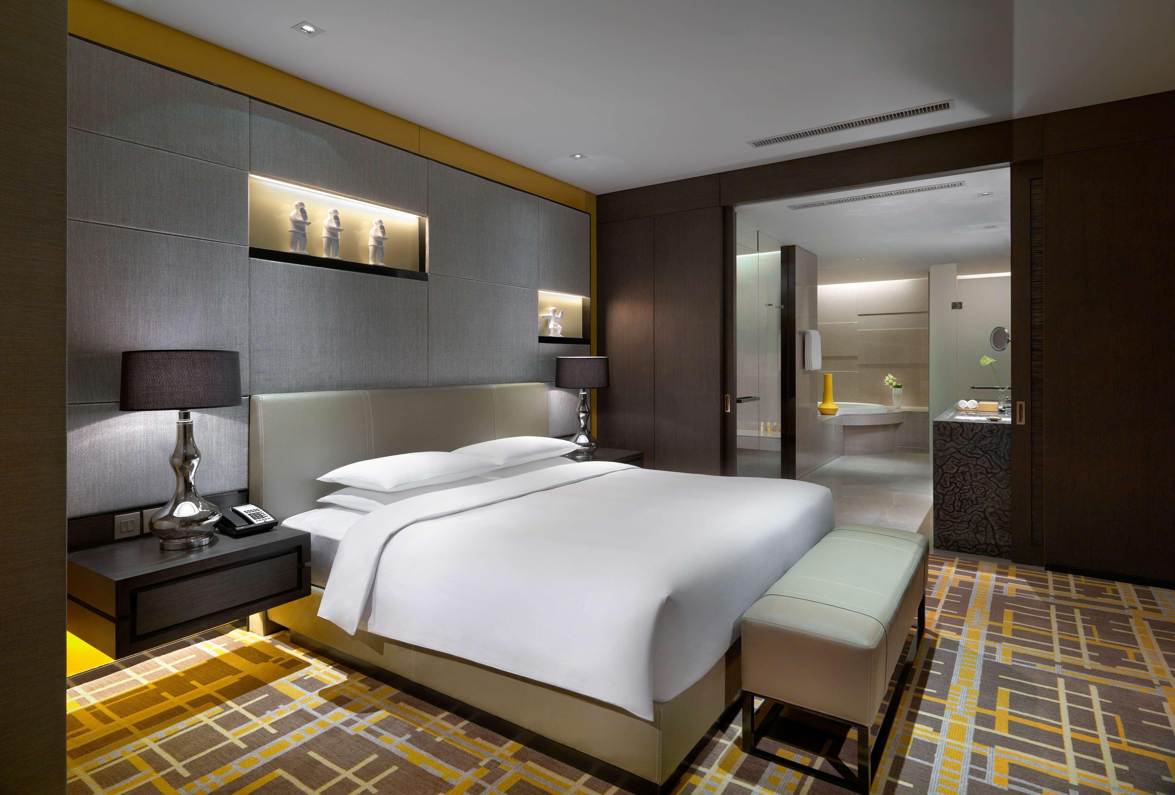 Hyatt Regency Tianjin East Hotell Exteriör bild