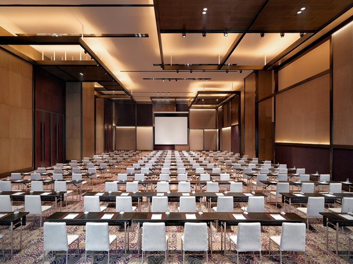 Hyatt Regency Tianjin East Hotell Exteriör bild